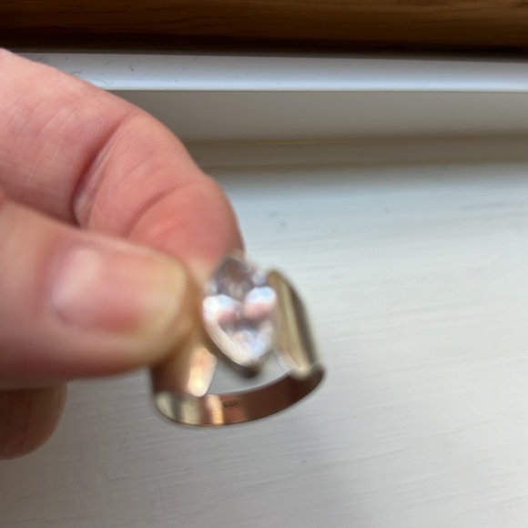 925, silver ring, size 9, Marquise cut simulated clear stone. - Picture 6 of 6